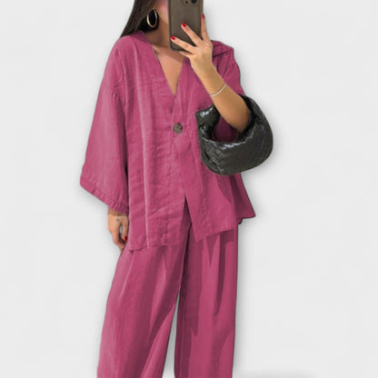 Jacqueline - Casual V-Neck Top and Pants Duo